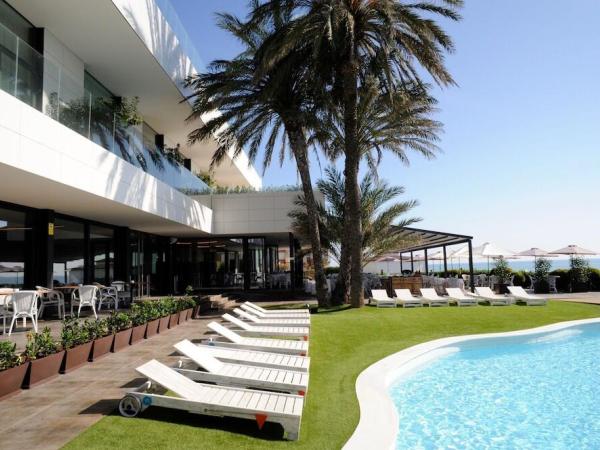 Tropical Hotel Restaurant Beach Club