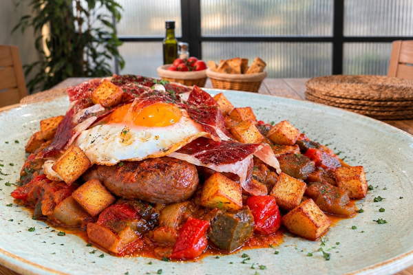 La Samfaina protagonitza l’inici de la tardor als restaurants de Sabors de l’Horta del Baix Llobregat