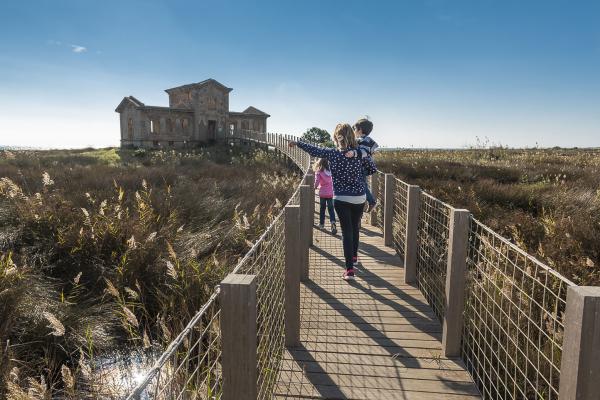 El Baix Llobregat supera els 5,3 milions de visitants als seus atractius turístics i consolida el seu creixement